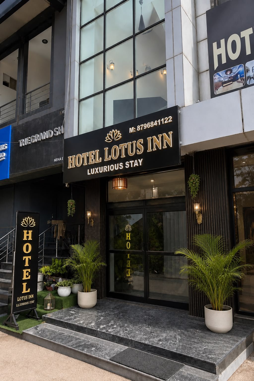 HOTEL LOTUS INN