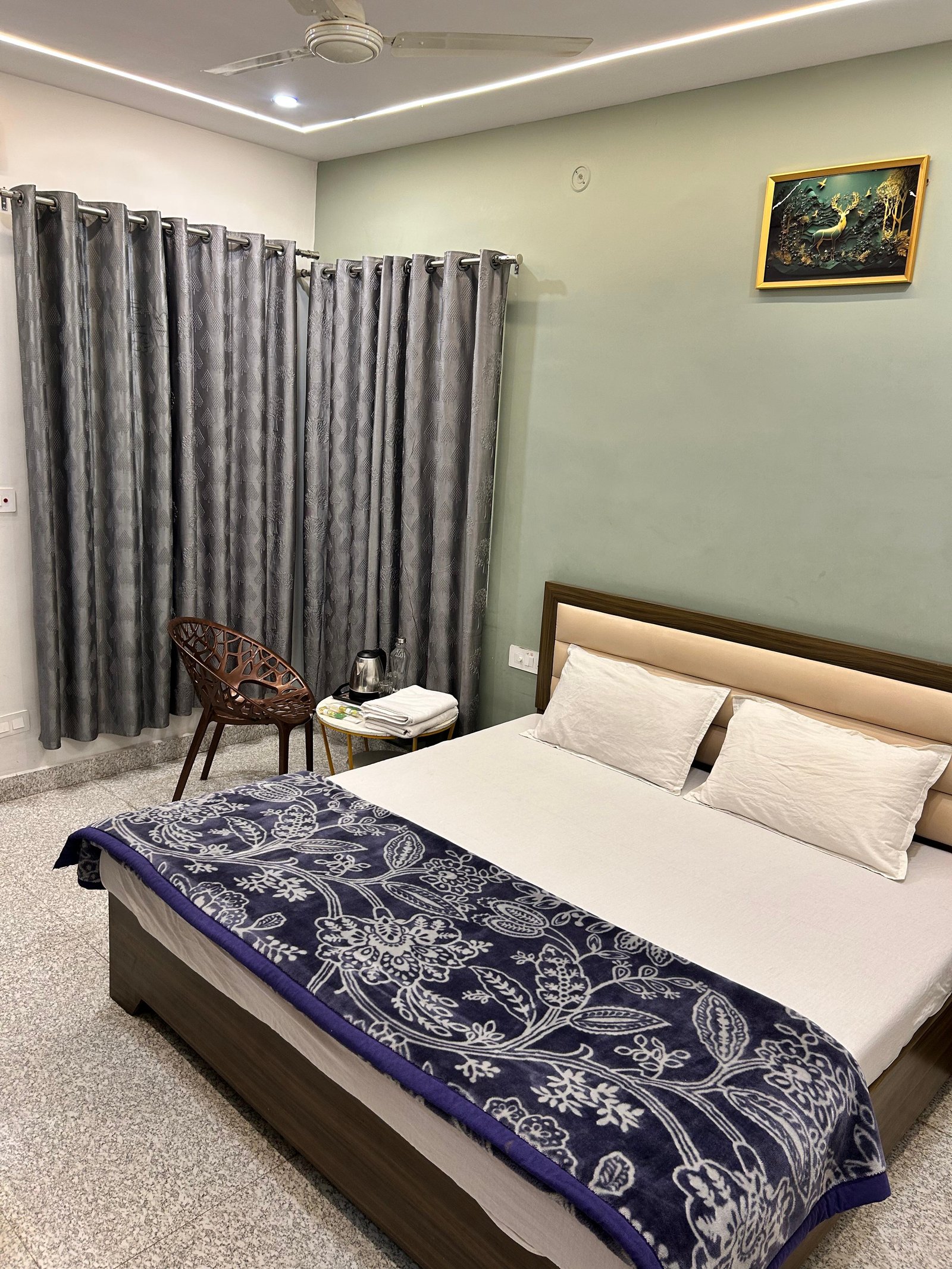 double bedroom