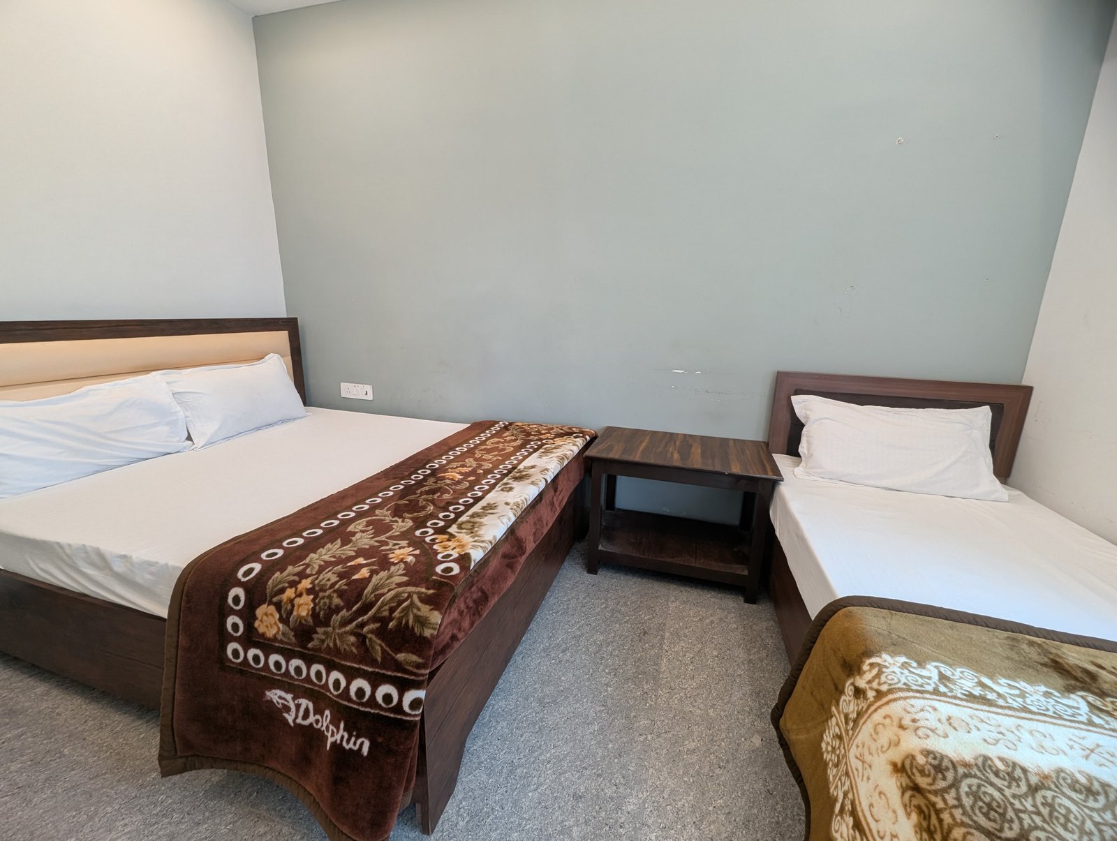 triple bedroom